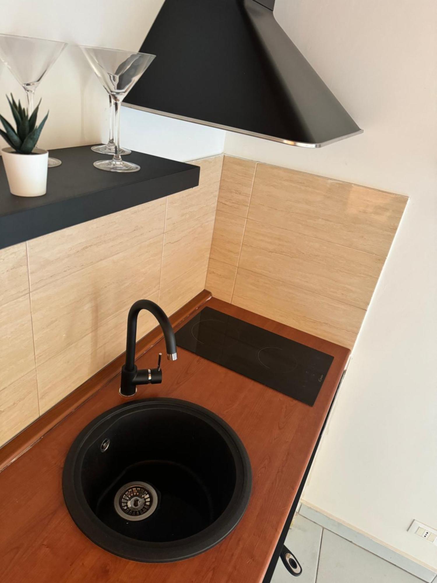 Apartamento Pietro Модика Екстериор снимка