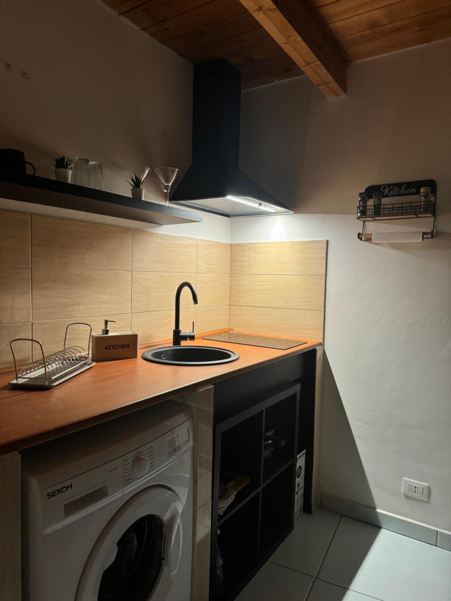 Apartamento Pietro Модика Екстериор снимка